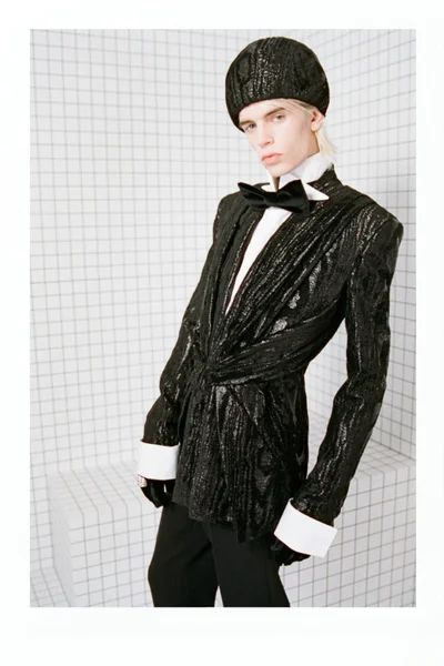 Look 7